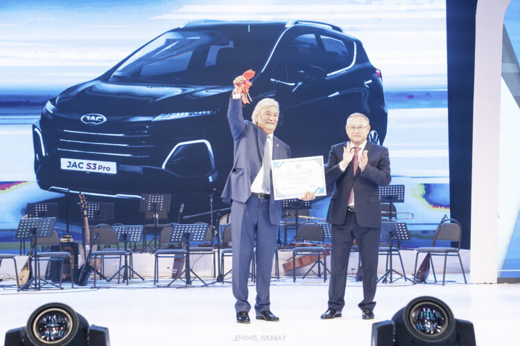 ҰЛТТЫҢ РУХАНИ ДІҢГЕГІ