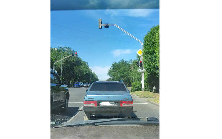 Талдықорғанда бағдаршам дұрыс жұмыс жасамай тұр