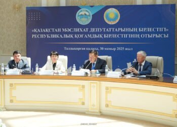Жетісу облысында мәслихат қызметінің тиімділігін арттыру жолдары талқыланды