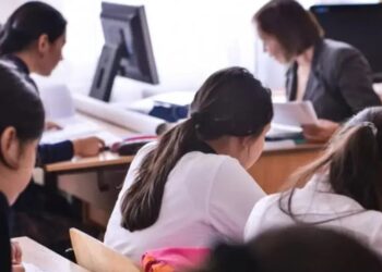 Мұғалімдердің еңбек демалысы: қанша күн және қалай төленеді?