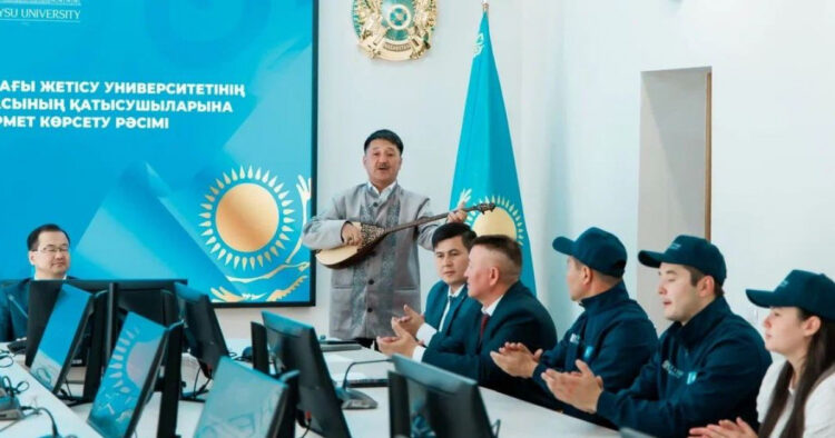 XIII жазғы Универсиада ойындарына қатысатын студенттермен кездесу өтті