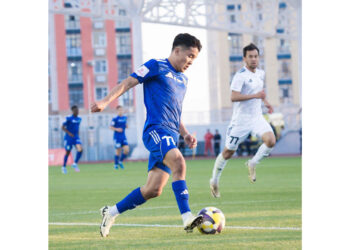 Жанкүйерін қуантпай тұр