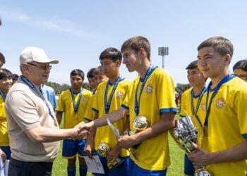 ЕКІ МЫҢ ДОП ТАРАТЫЛДЫ