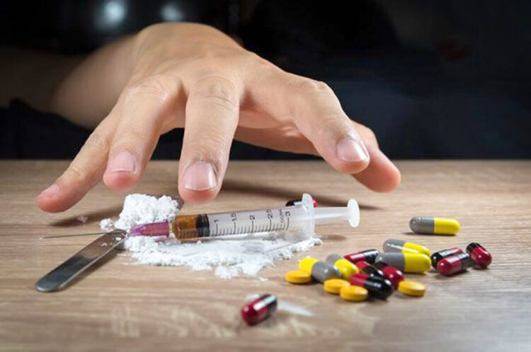 Айықпас әдетке айналған дерт: нашақорлықпен күресте не жетіспейді?