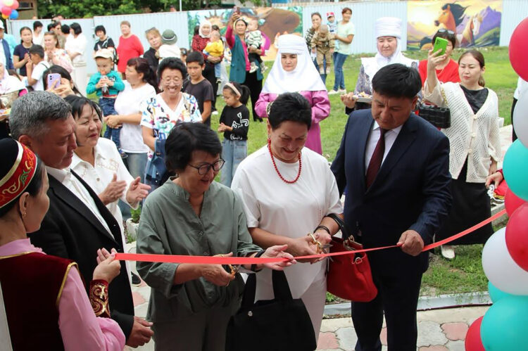 Қуанса, бала қуансын