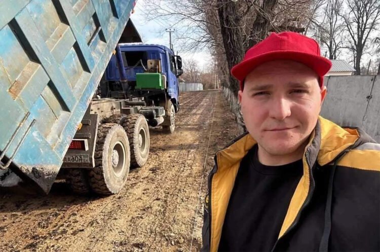 «Маған жала жабылды»: Жетісу облысында блогер кәсіпкерден ақша бопсалады деген айыппен 6 жылға сотталды