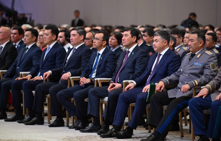 Алаяқтықпен күрес – мемлекет пен қоғамның ортақ міндеті – Тоқаев
