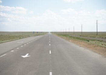 Жылдам әрі қолайлы: Балқаш көліне дейінгі жол жаңарып, көлік қозғалысы үшін ашылды