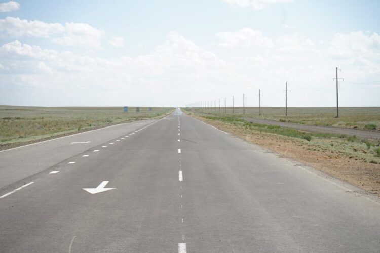 Жылдам әрі қолайлы: Балқаш көліне дейінгі жол жаңарып, көлік қозғалысы үшін ашылды