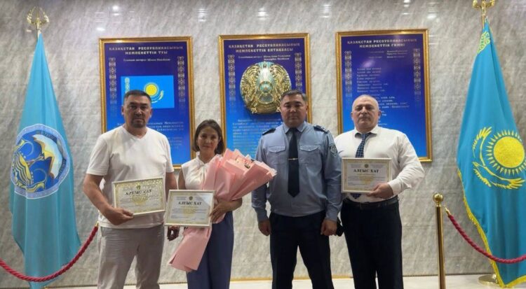 Жетісу облысында қоғамдық тәртіпке үлес қосқан тұрғындар марапатталды