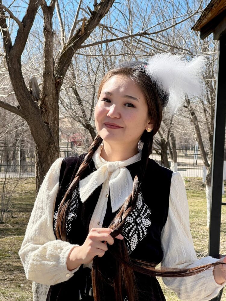 Біздің Раушан