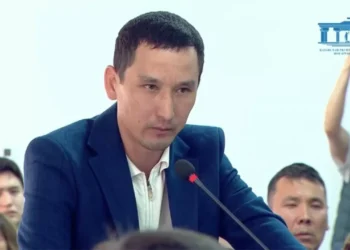 Қаржаубай Нұрымовтың отбасына қысым көрсеткен азамат сот алдында жауап берді
