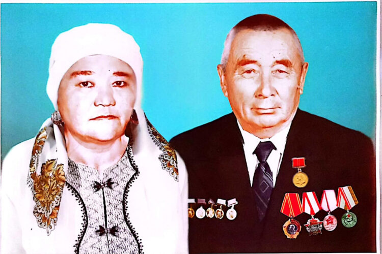 Еңбекпен ер атанған