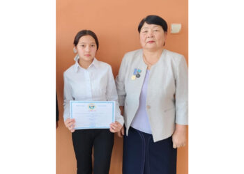 Ұстаздың асқақ бейнесі