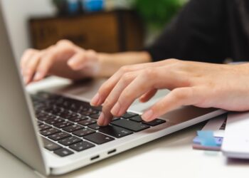 Медиа сауаттылық: ақпарат ағынында адаспау