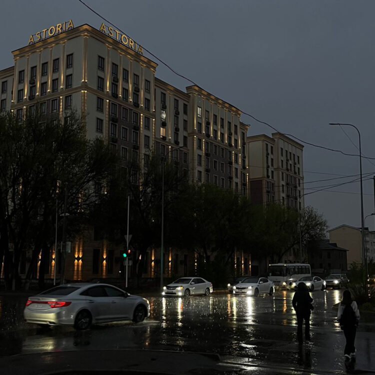 Бұршақ, найзағай: 16 өңірде дауылды ескерту жарияланды