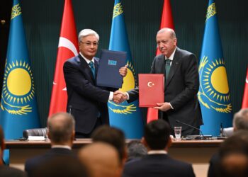 Қасым-Жомарт Тоқаев пен Режеп Тайип Ердоған Қазақстан -Түркия Жоғары деңгейдегі стратегиялық ынтымақтастық кеңесінің 5-ші отырысын өткізді