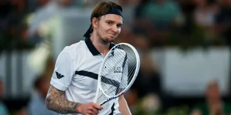 Александр Бублик әлем рейтингінде бес саты жоғары көтерілді