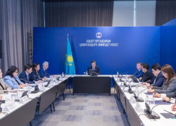 Олжас Бектенов әділет органдарында цифрлық шешімдерді енгізу барысымен танысты