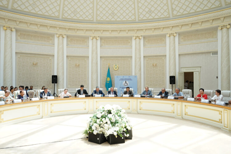 Нотариат мамандары марапатталды