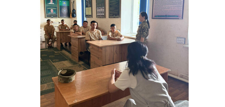 «Іле» шекара бөлімшесінде сарбаздармен кездесу өтті