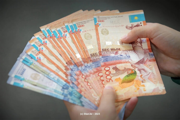 Қазақстанда ең жоғары жалақы қай салада төленетіні анықталды