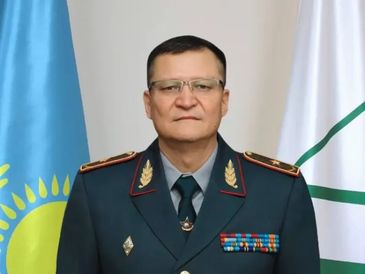 Бақытбек Сыдықов Қорғаныс министрінің орынбасары лауазымынан босатылды