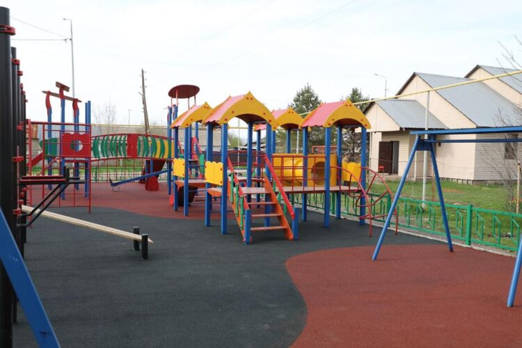 «Таза Қазақстан»: Жетісу облысында биыл 83 ойын және спорт алаңы салынып, жаңғыртылуда