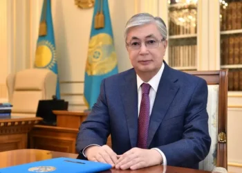 Тоқаев Әскери-әуе күштерінің қолбасшысын ауыстырды