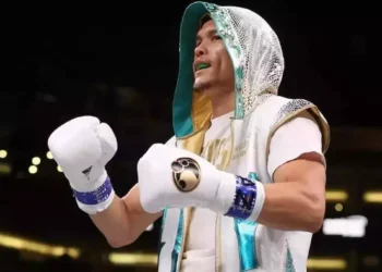 Олимпиада чемпионы Елеусіновтің жекпе-жегі екінші раундта нокаутпен бітті