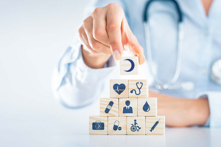 Елде медициналық қызмет ақысы өзгереді: Тоқаев заңға қол қойды