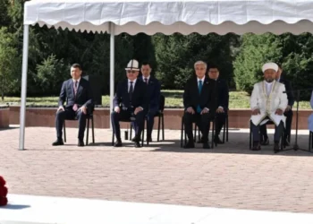 Президент жазушы Шыңғыс Айтматовтың рухына Құран бағыштады