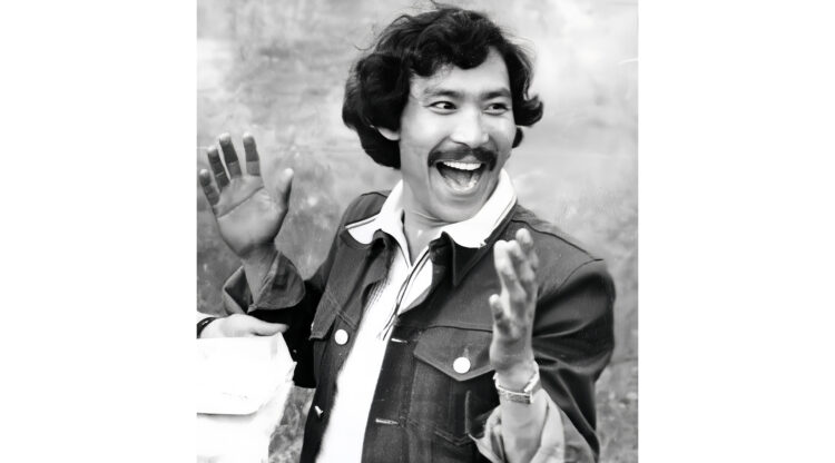 Театр ашқан тұңғыштар немесе жұбайлар жайлы жалқы сөз