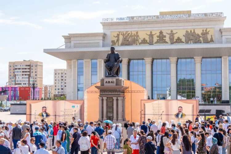 Жетісулықтар Абай рухына тағзым етті