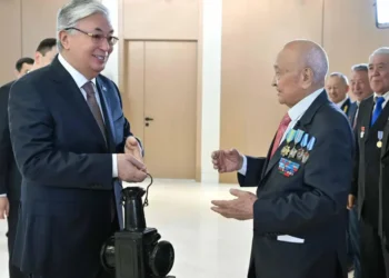 Президент Қалтай Сәмбетовке «Қазақстанның Еңбек Ері» атағын берді