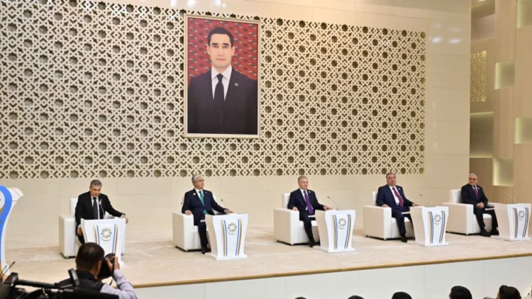 Тоқаев Орталық Азия мемлекеттері басшыларының бейресми кездесуіне қатысты