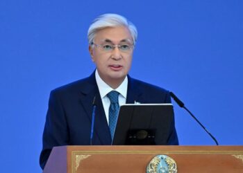 Президент 2022 жылғы конституциялық реформаның себебін түсіндіріп, Назарбаевтың үлесі туралы айтты