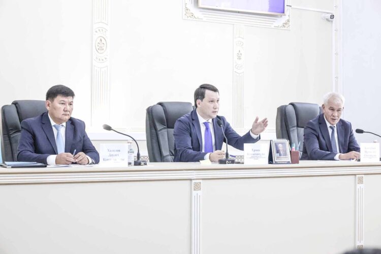 Шаруа жайын бағамдады