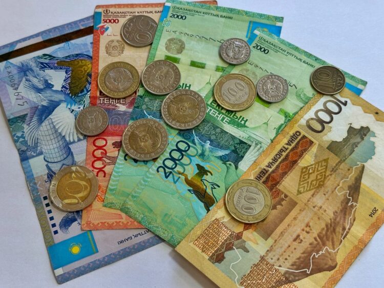 Жинақ, инвестиция, бюджет: қаражатты дұрыс басқару кеңестері