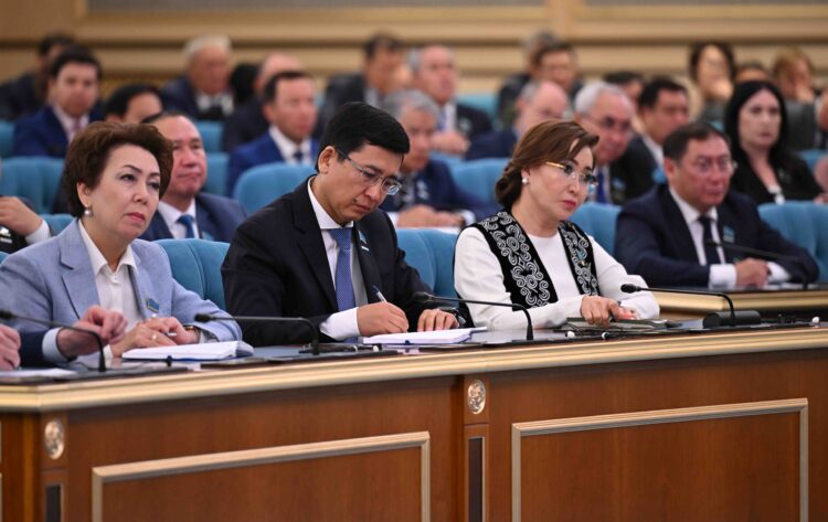 «Жасанды интеллект дәуіріндегі Қазақстан: өзекті мәселелер және оны түбегейлі цифрлық өзгерістер арқылы шешу» атты Қазақстан халқына Жолдауы