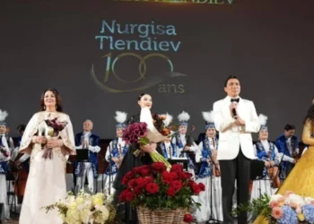 Парижде Нұрғиса Тілендиевтің 100 жылдығы тойланды