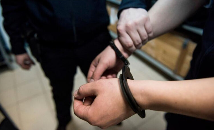 Аса ірі алаяқтық жасады деген күдікті елге қайтарылды