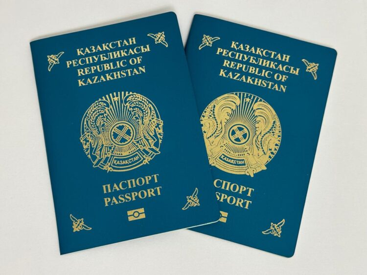 «Қос азаматтық үшін жазаны қатаңдату қажет» – депутат