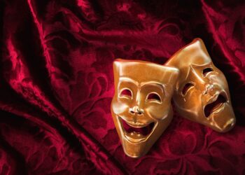 Ұрпақ пен өнер үндестігі: жастардың театрға бет бұруы