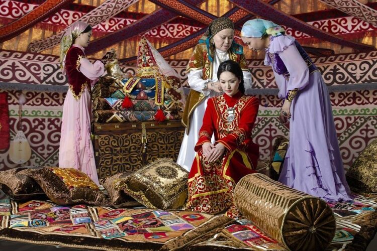 Дәстүрді дәріптеу – болашақты бағалау