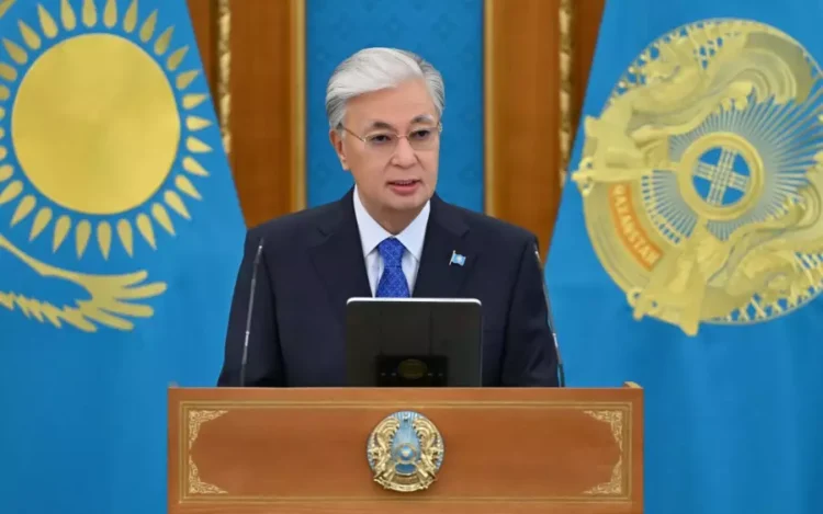 “Жақын арада мұнай өндіру көлемін жылына 100 миллион тоннаға жеткіземіз“ – Тоқаев
