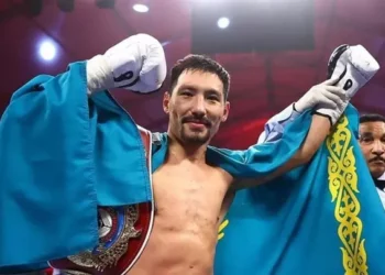 Жәнібек Әлімханұлы 6 желтоқсанда Ларамен жұдырықтасады