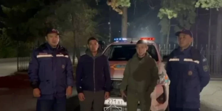 Тауда қалған жасөспірімдер Жетісуда эвакуацияланды