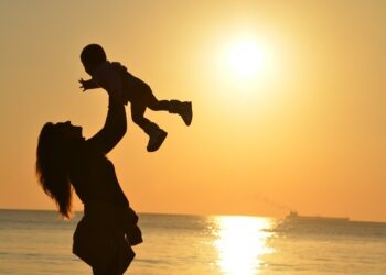 «Еңбек адамы»: Ана мен балаға бақыт сыйлаған