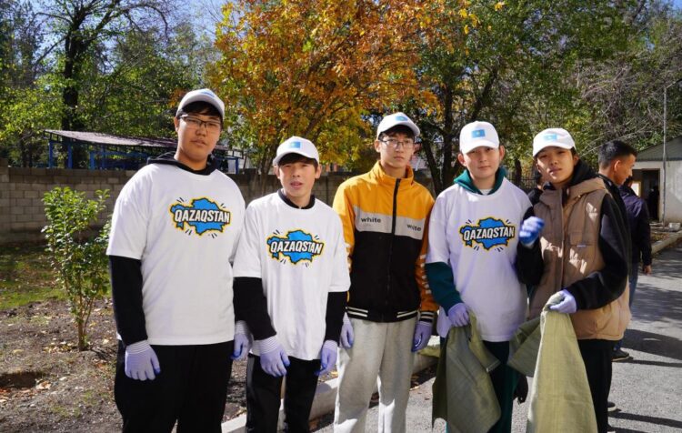 «Таза Қазақстан»: Жетісуда «Ардагерлерге тағзым» экоакциясы өтті